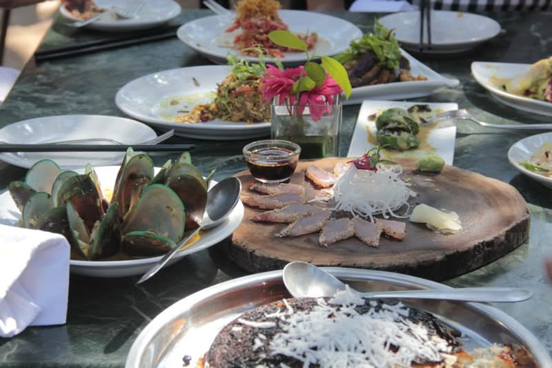 Bomras in Candolim Bomras Burmese cuisine is a unique fusion of ancient and modern tastes