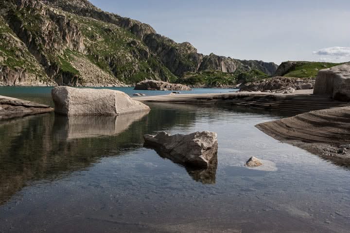 lac de mar en el parque nacional de aigüestortes