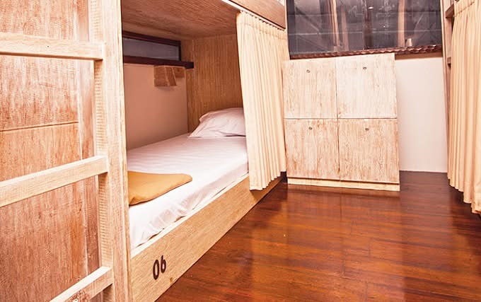 http://kenjogame.blogspot.com/ 10 Hostel Terbaik di Bali di Bawah Rp200.000,00 - Rumah Kayu Bali