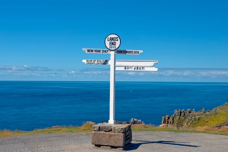 Land's End, Cornwall Land's End distance signpost, Cornwall
