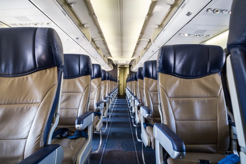 Overweight Traveler Flying Guide Skyscanner 2018