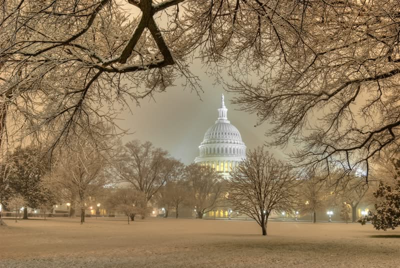 Toca la foto para encontrar los vuelos más baratos a Washington en navidad