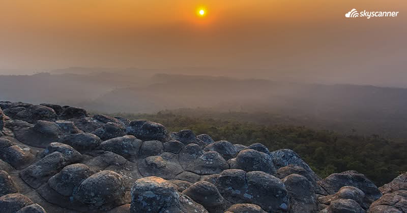 ลานหินปุ่ม อุทยานแห่งชาติภูหินร่องกล้า พิษณุโลก