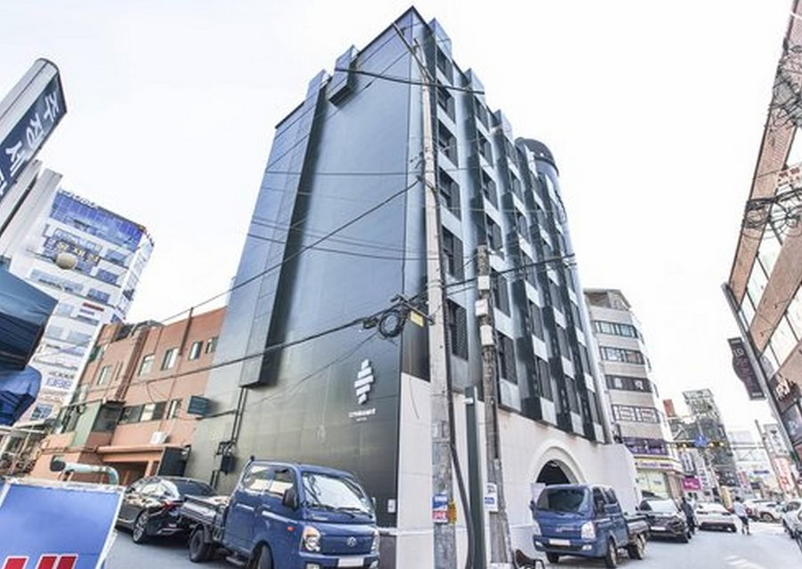 Croissant Hotel Guri by Anook, Sut’aegi-dong, from ₹ 8,125 per night ...