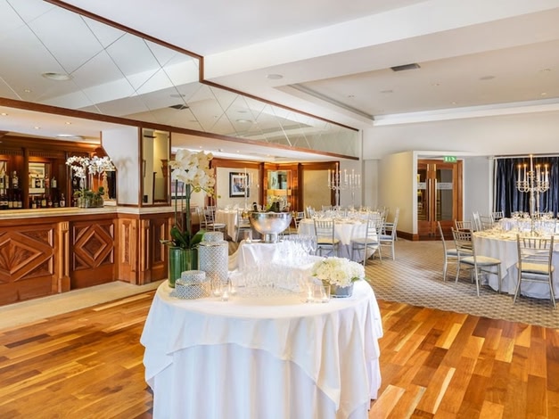 Shearwater Hotel & Spa