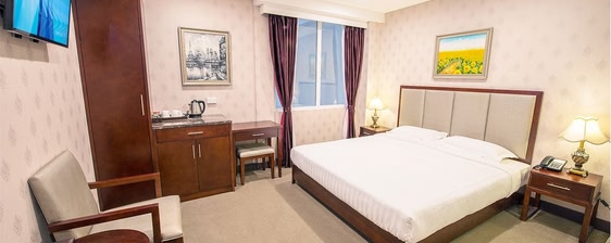 Megaboom City Hotel