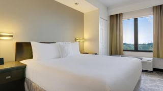 SpringHill Suites by Marriott Newark International Airport