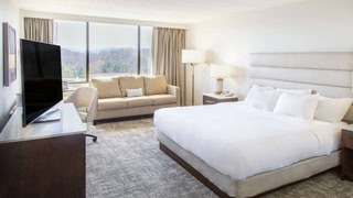 DoubleTree by Hilton Charlottesville