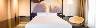 Simon Hotel