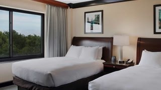 DoubleTree Suites by Hilton Bentonville