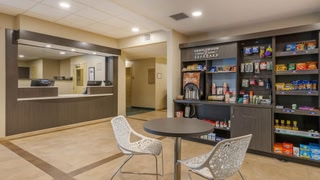 Candlewood Suites Fort Myers Sanibel Gateway by IHG