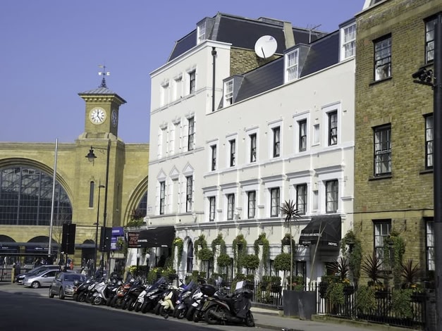 Kings Cross Inn Hotel