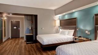 Tru by Hilton Oxford