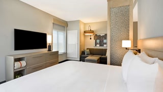 Hyatt Place Fresno