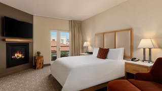 Inn at the 5th