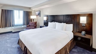 DoubleTree by Hilton Hotel Wichita Airport