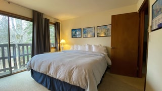 Hemlock Ridge 2b: Charming Two Floor Condo In The Heart Of Killington. Perfect! 3 Bedroom Condo