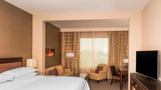 Sheraton Mesa Hotel at Wrigleyville West