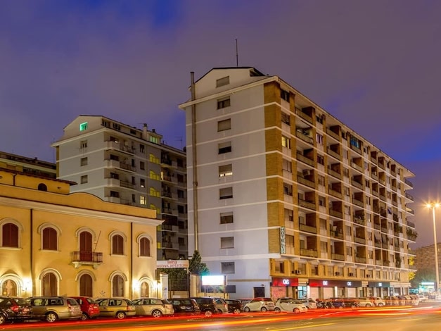 Radio Hotel
