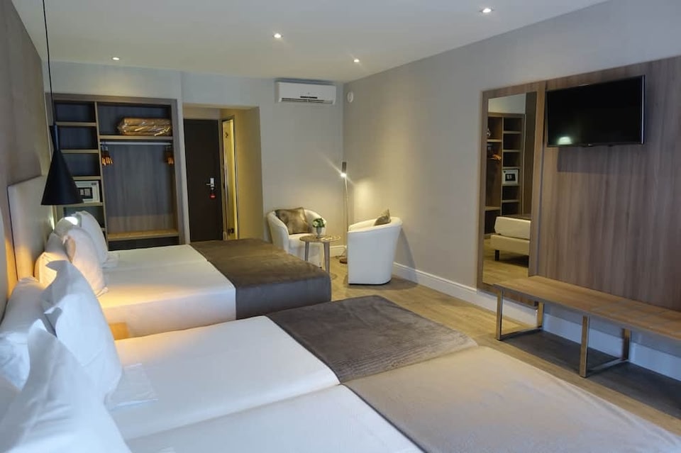 Hotel Oasis