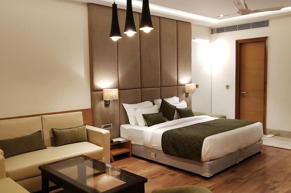 Hotel Orchid Blu