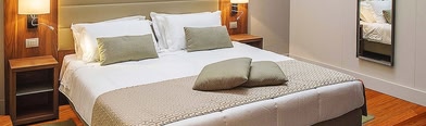 Hotel la Falaise Bonapriso
