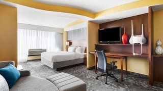 Courtyard by Marriott Newark Downtown