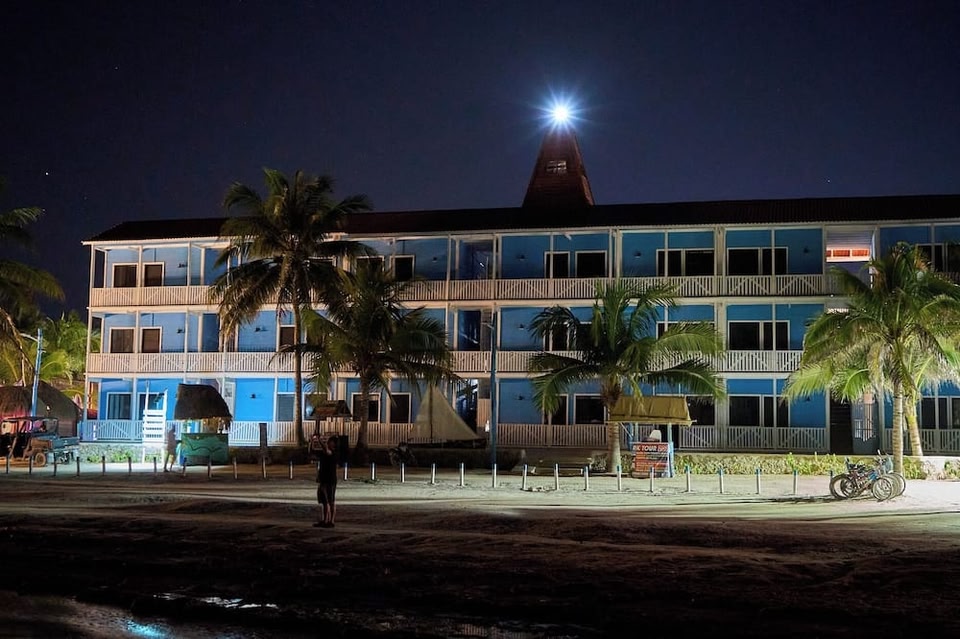 El Faro Beach Front by ÓOL Hotels, Holbox Hoteles - Skyscanner