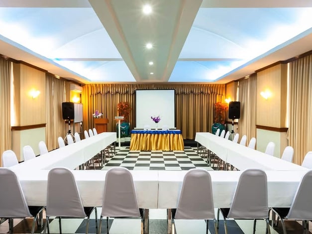 Grand Tara Garden Thai Hotel