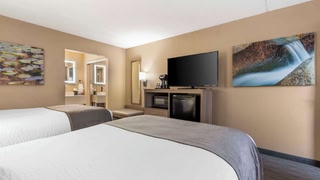 Best Western Plus Landing View Inn & Suites