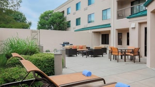 Courtyard Topeka
