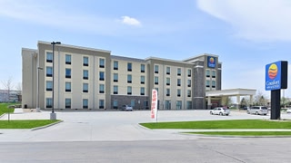 Comfort Inn & Suites Avera Southwest