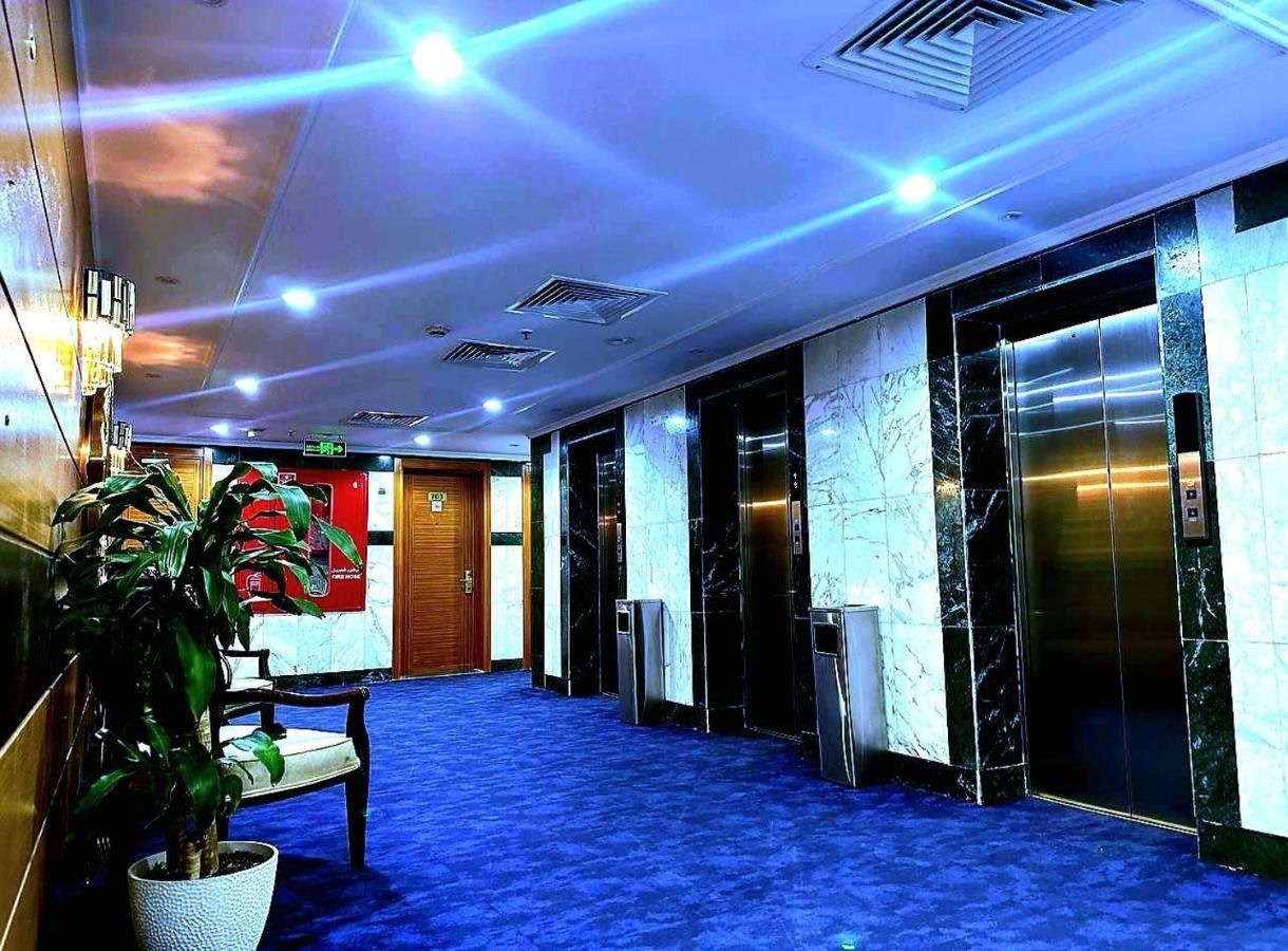 Lobby Hotel