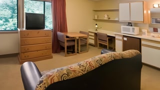 Boulder Twin Lakes Inn