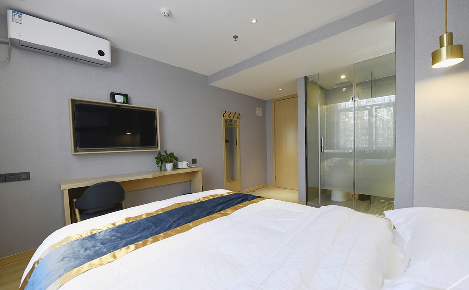 Shell Hotel Shanghai Normal University Hongcao Road Metro Station ...