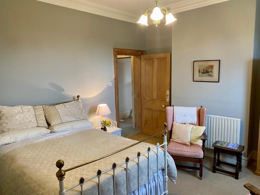 Golborne Manor Bed and Breakfast