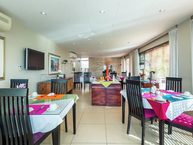 Signal Hill Lodge