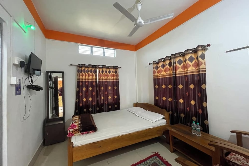 Hotel Aditya Palace