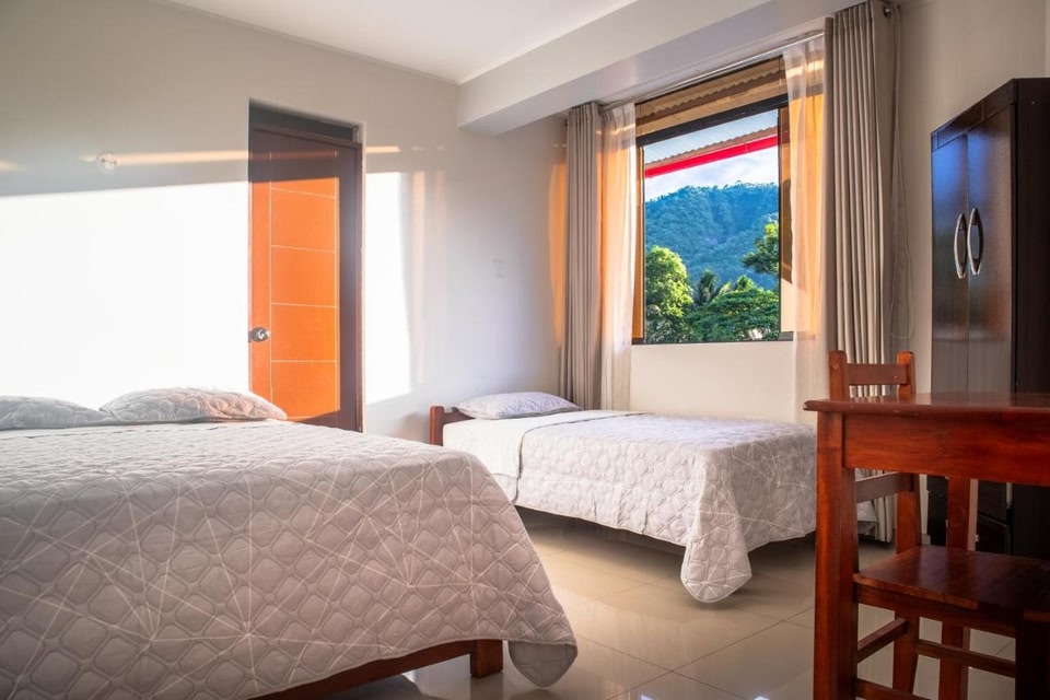 Refugio Hotel
