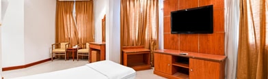 OYO 118 Revira Hotel