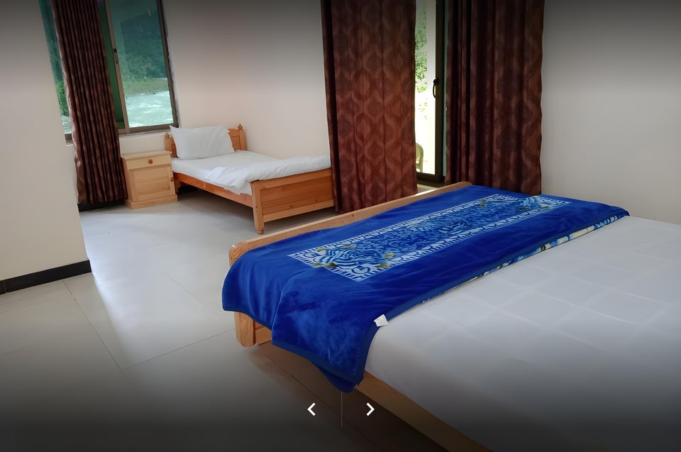 Pameer Continental Hotel and Restaurant
