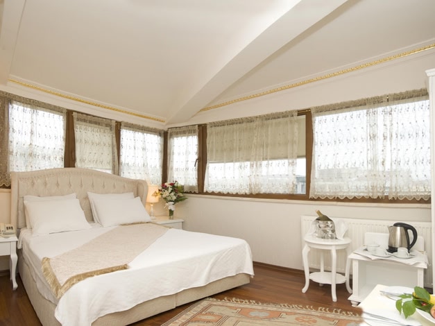 Kupeli Palace Hotel