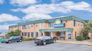 Days Inn & Suites by Wyndham Duluth by the Mall