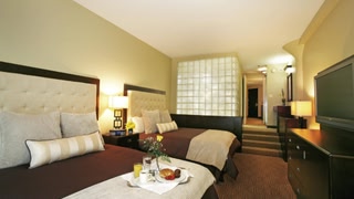 Atheneum Suite Hotel