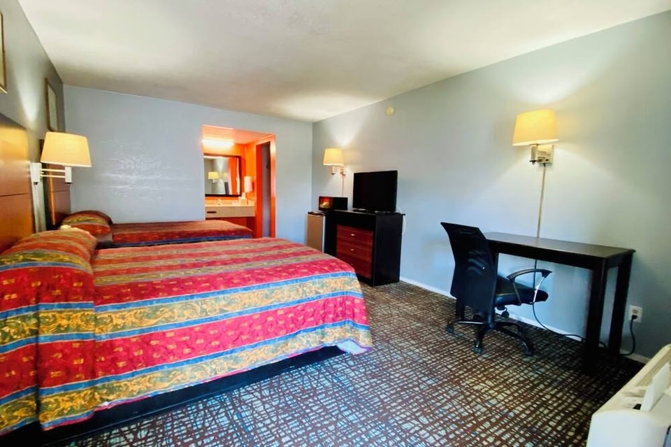 Wilshire Inn