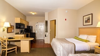 Candlewood Suites FT Myers I-75 by IHG