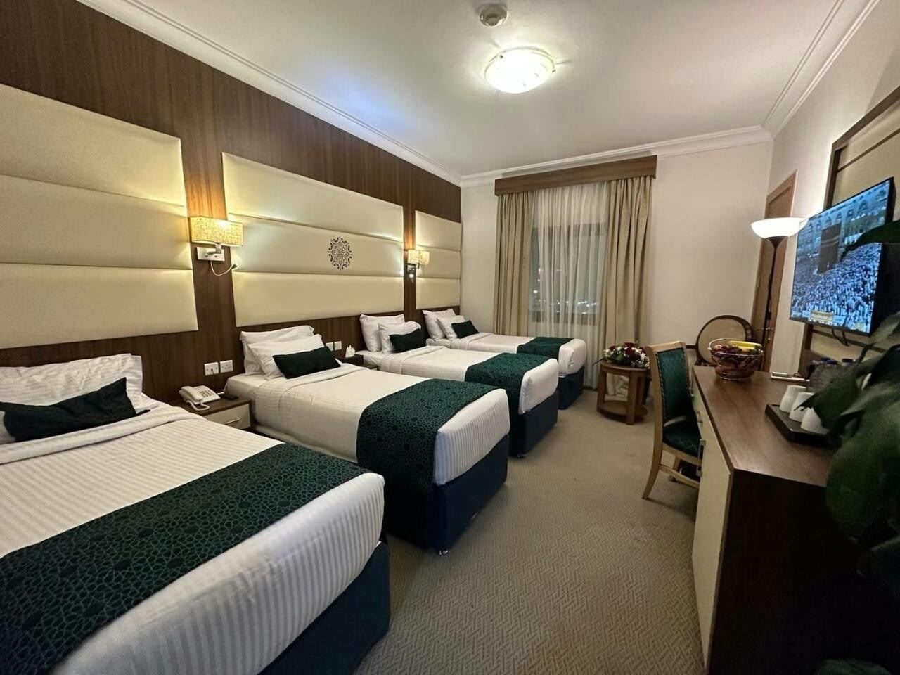 Hotel Madinah