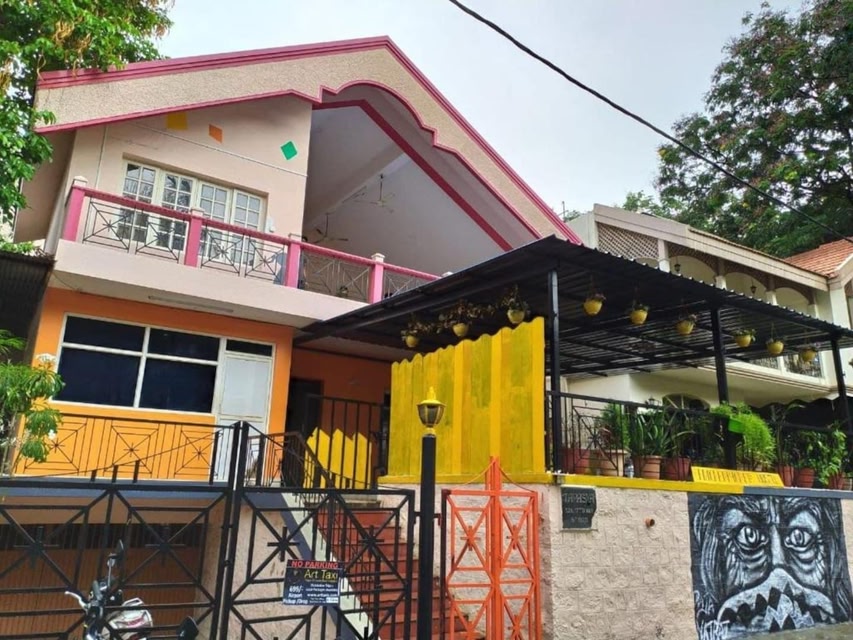 Hackerpacker Hostel