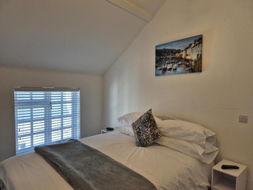 OXOX - Room Only Accommodation