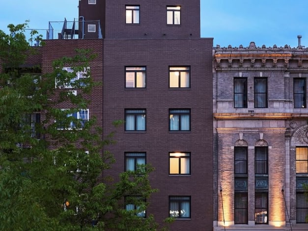 The Melrose Hotel